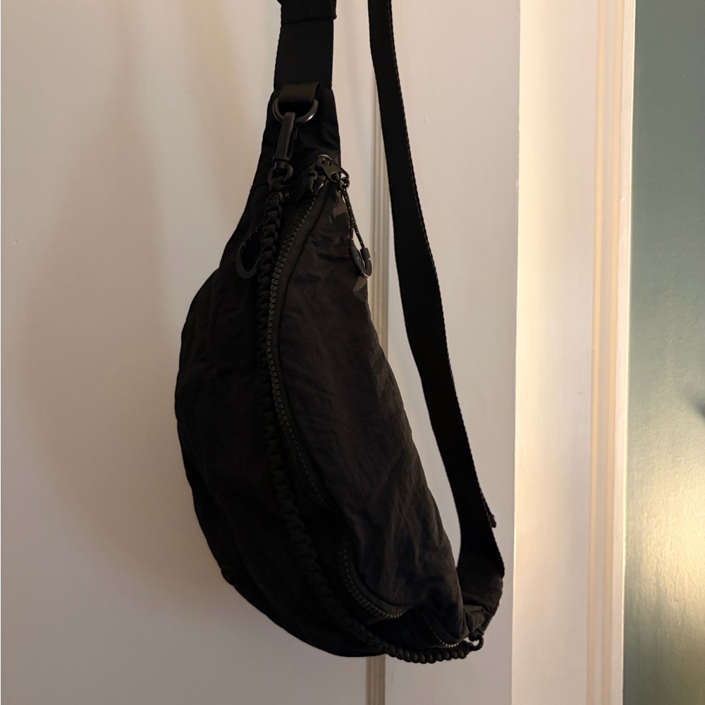 Black Crossbody Sling Bag